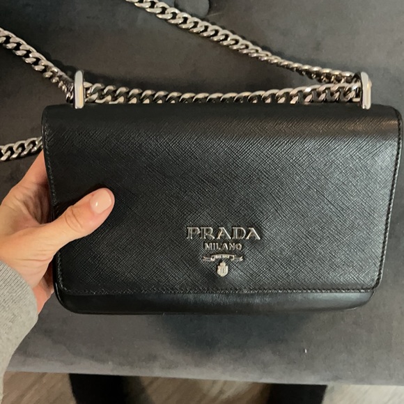 Original prada - Picture 2 of 6